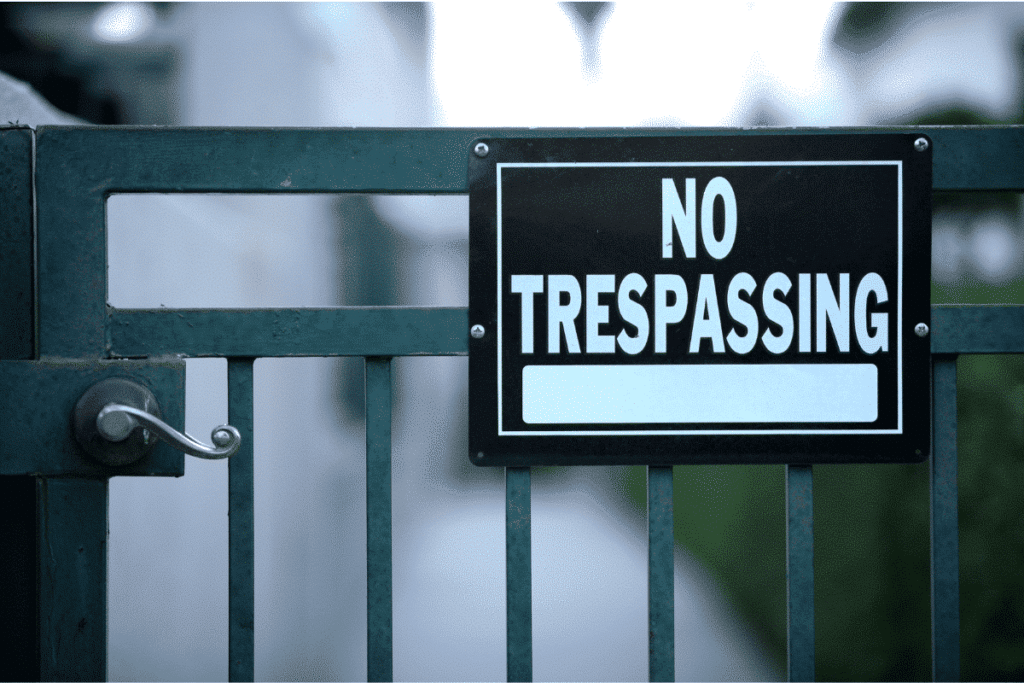 No Trespassing sign