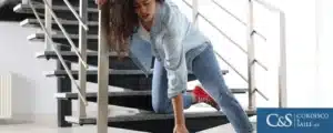 woman slips and fall from the stairs