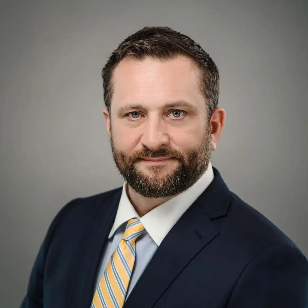 todd sailer headshot